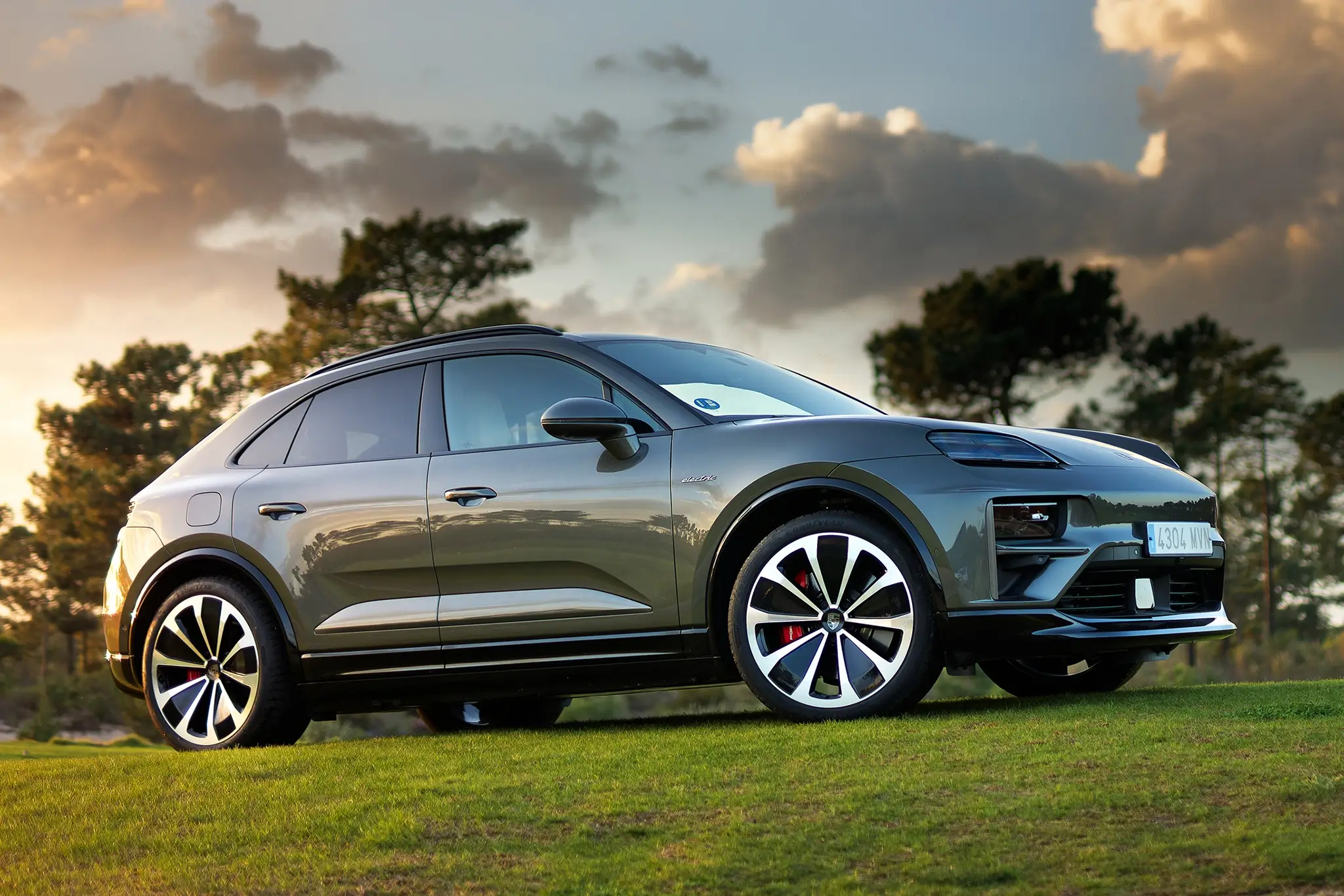 Porsche Macan Turbo - vista lateral