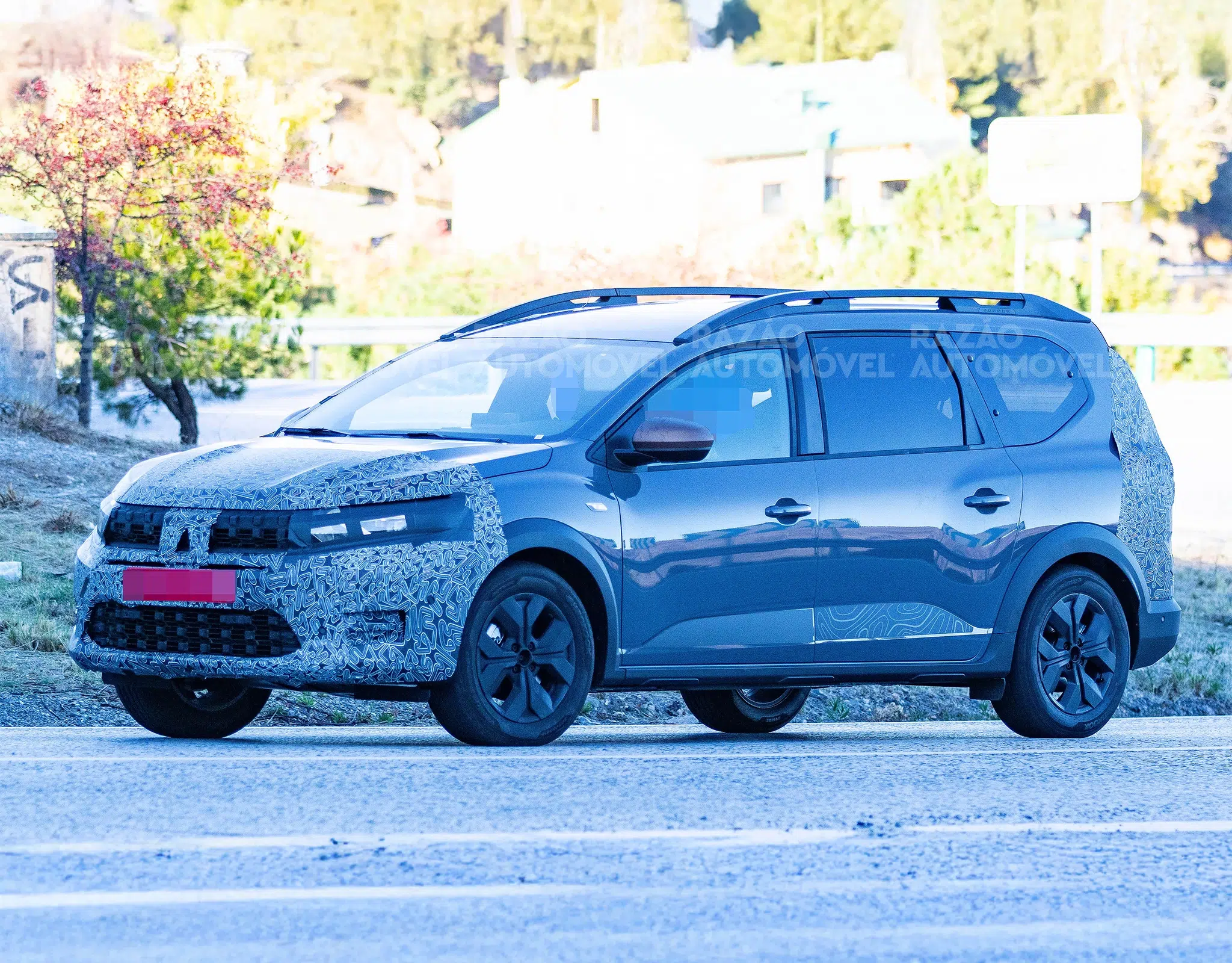 Dacia Jogger - Espia 2024 - 3/4 de frente