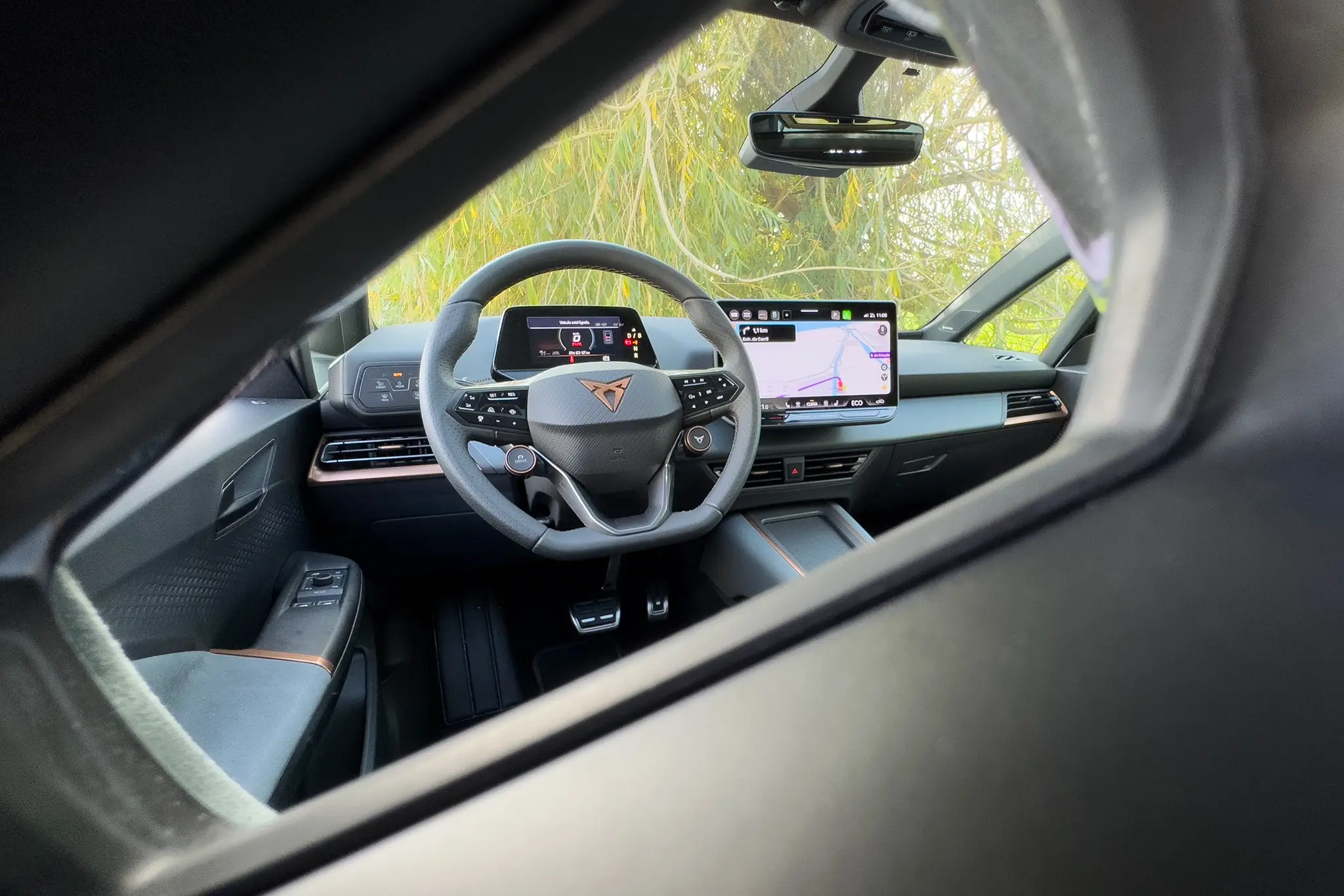 CUPRA Born VZ - interior