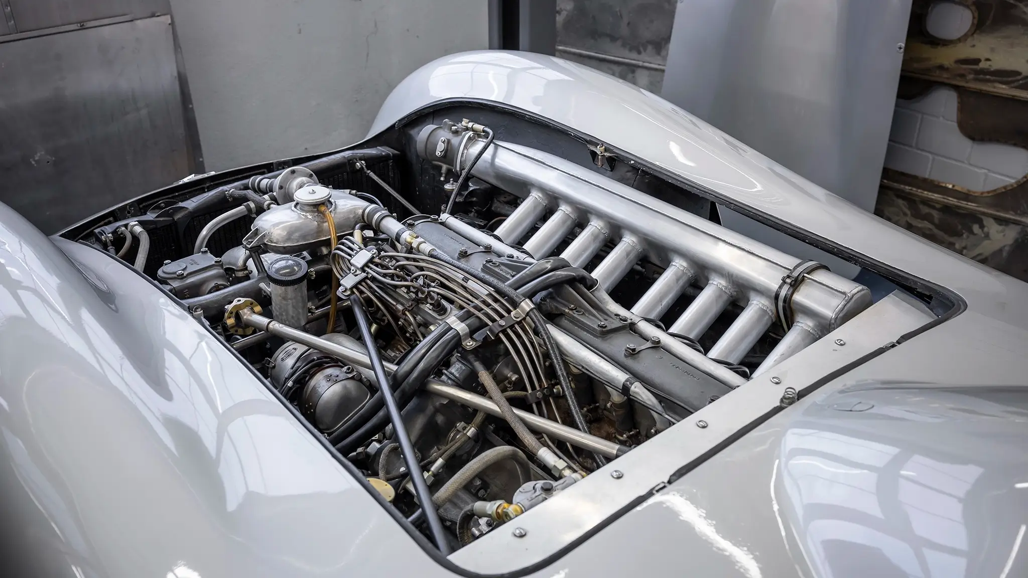 Mercedes-Benz W 196 R Stromlinienwagen - motor