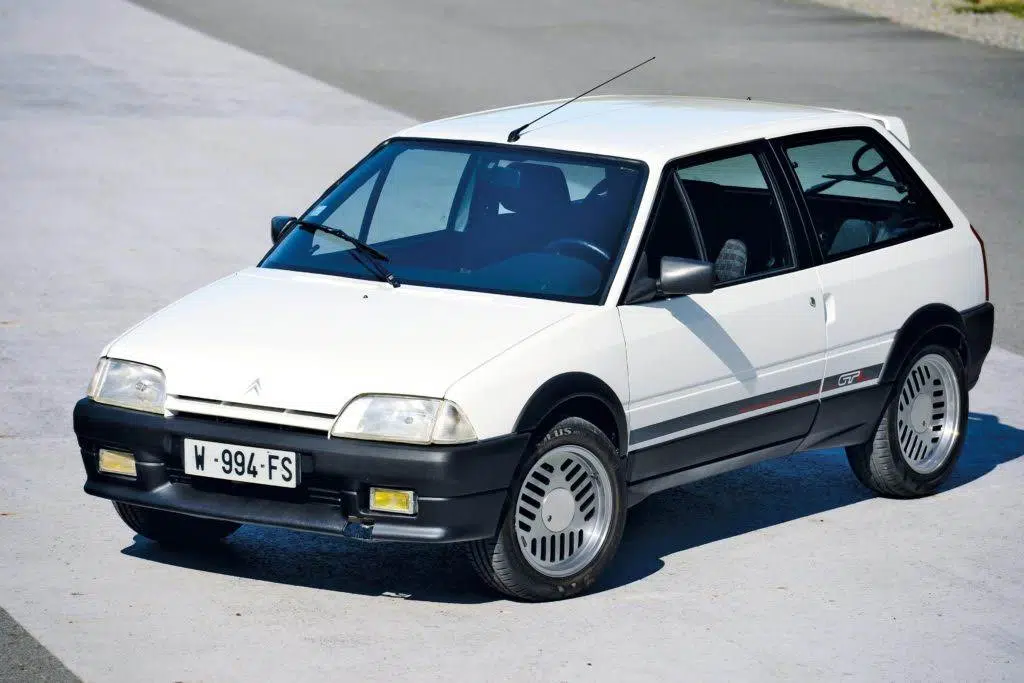 Citroën AX Turbo, frente 3/4