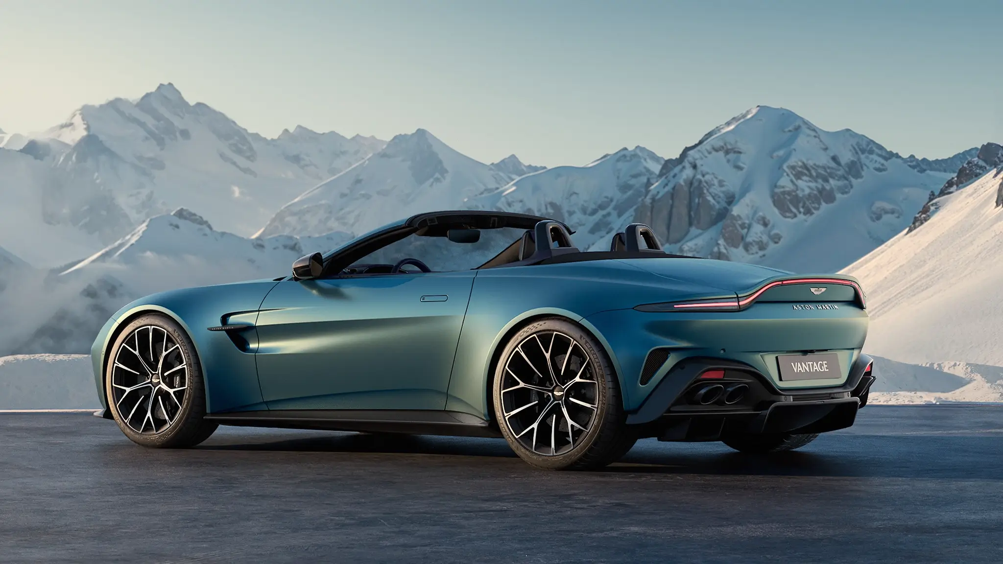 Aston Martin Vantage Roadster - 3/4 de traseira