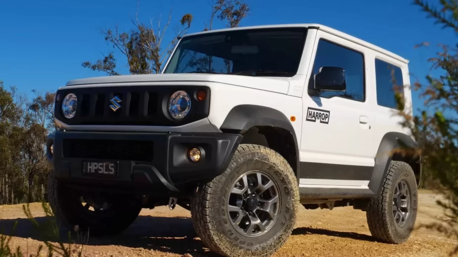 Suzuki Jimny, frente 3/4