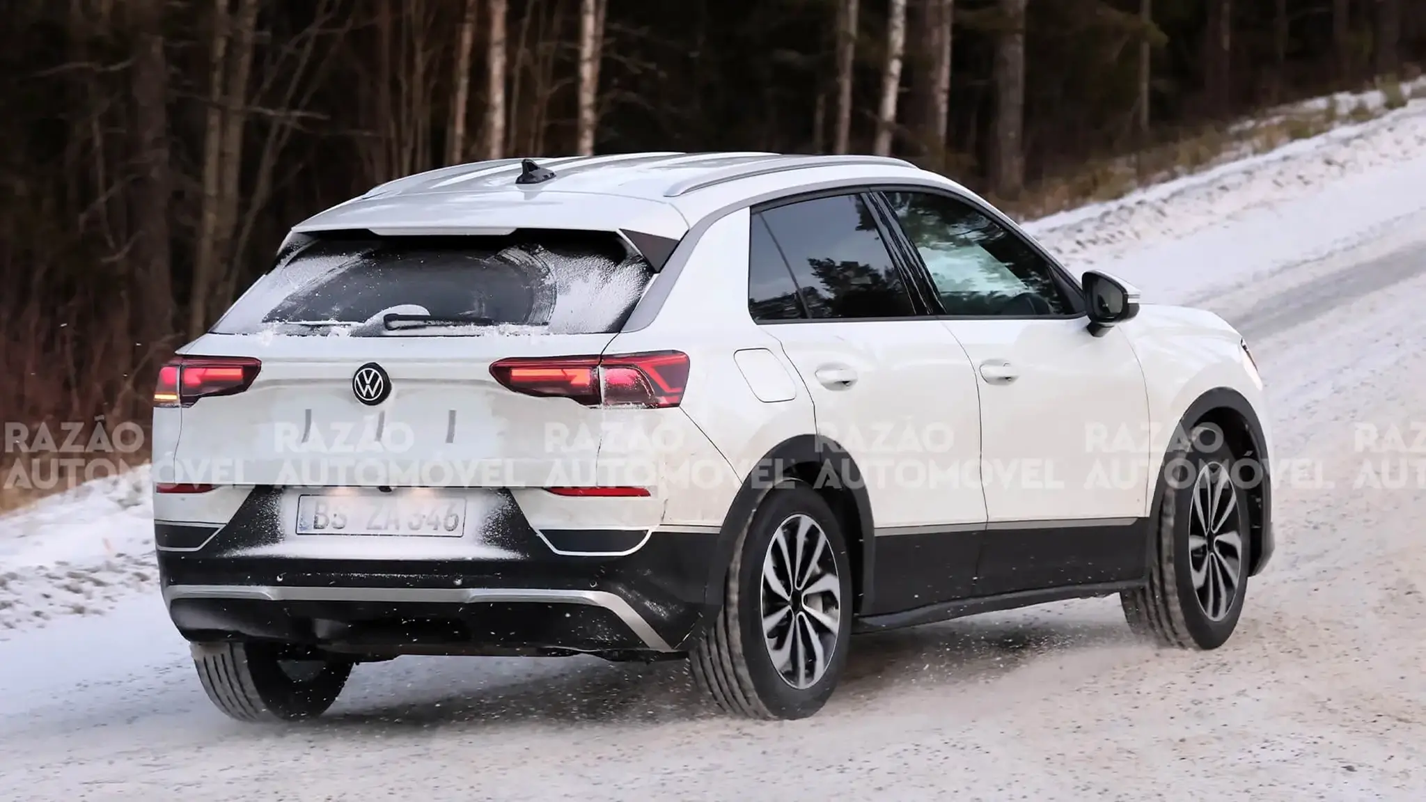 Volkswagen T-Roc Testing