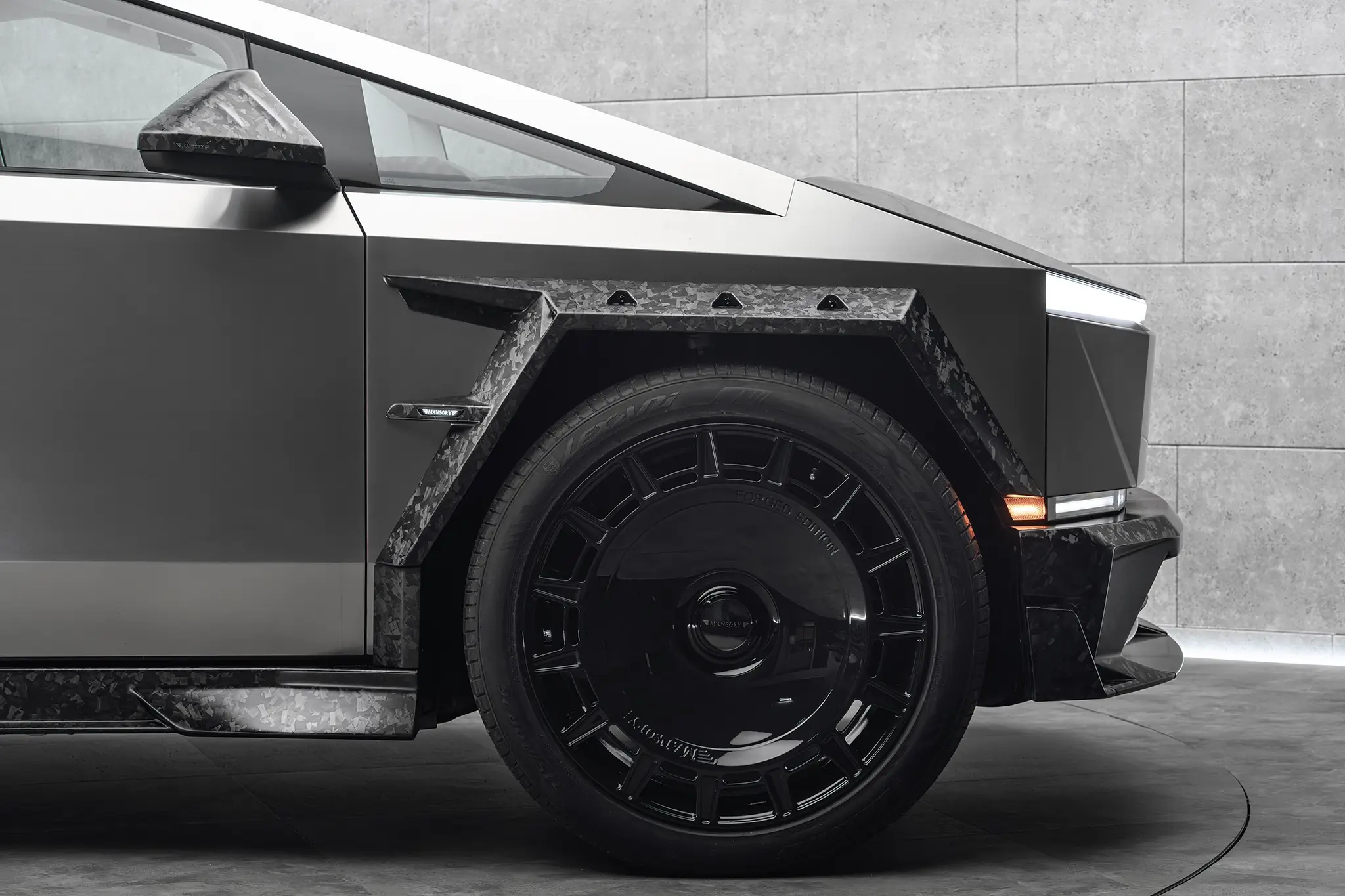 Mansory Elongation - Tesla Cybertruck - jante dianteira