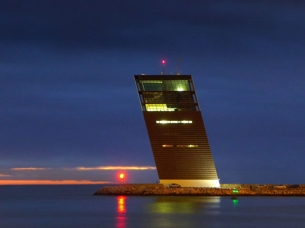 Torre de controlo do porto de Lisboa